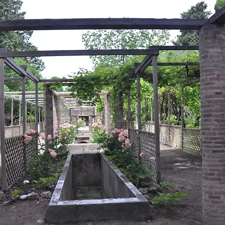 Nocleg ze śniadaniem Le Tre Gemme Pompeja
